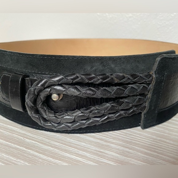 Neiman Marcus by Streets Ahead Black Leather and Suede Belt Size Medium - Picture 2 of 7